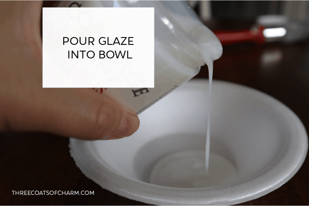 How to mix white glaze for furniture