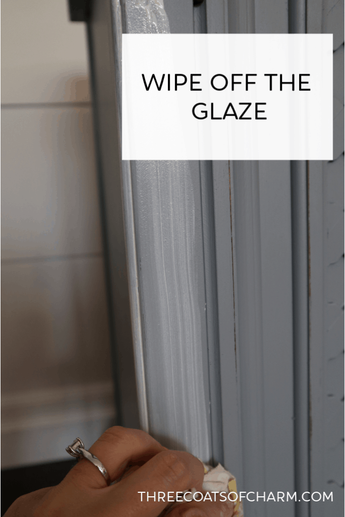 How to apply white glaze to furniture